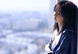 Rina Aizawa << Selamat tinggal kepolosan.