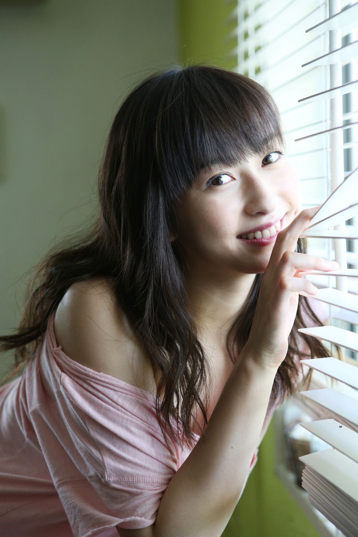 Akari Uemura Halaman 12 No.404fb2