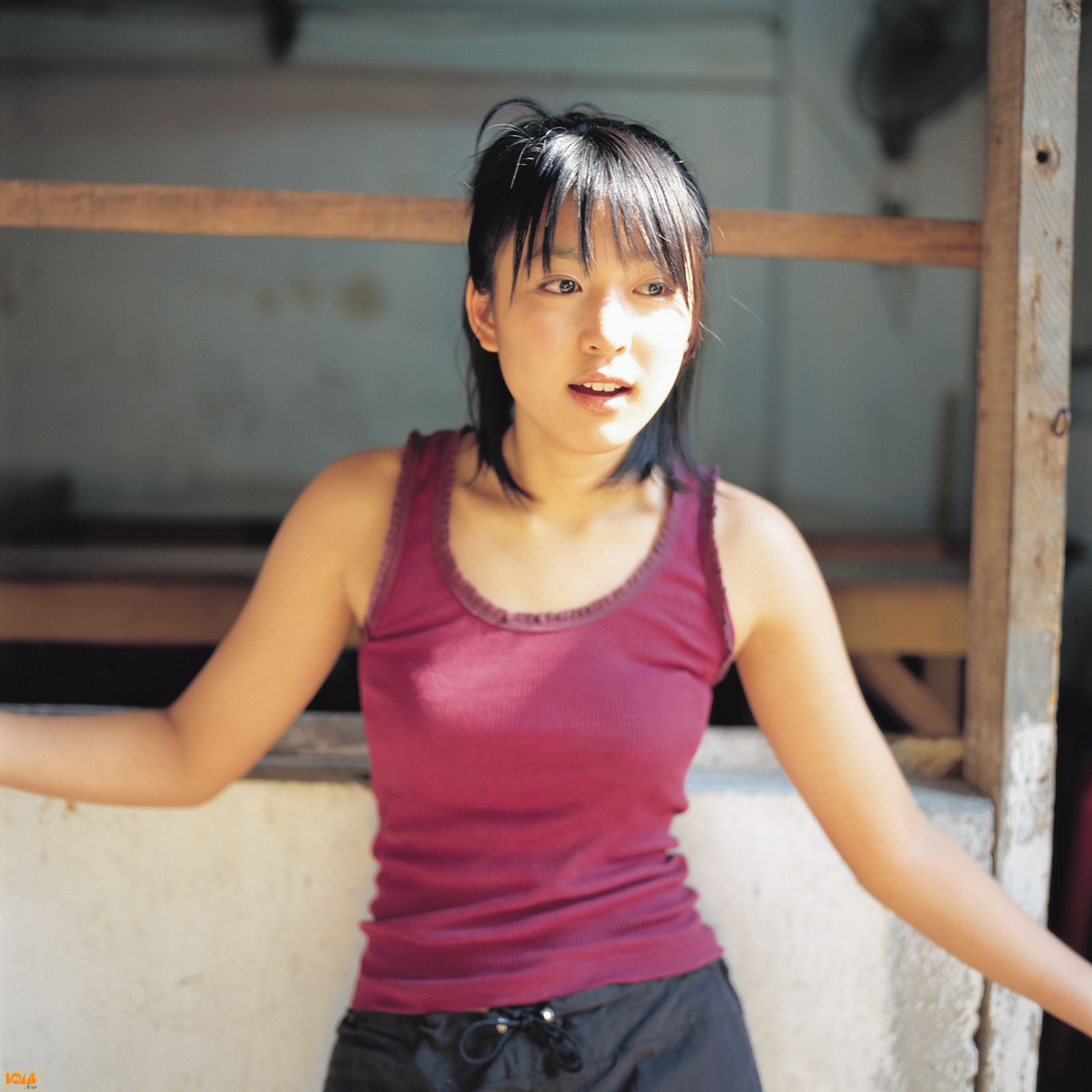 Kurokawa Mea in "Nina - Special Wallpaper" [Bomb.TV] Dezember 2004 Seite 75 No.565b2d