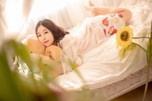 [Cosplay] Anime-Bloggerin Mu Ling Mu0 - Little Strawberry