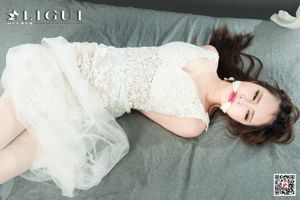 [麗櫃Ligui] Model 天天 《蕾絲婚紗美束》