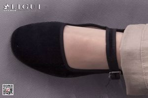 Яши "Красивые ножки в стиле ретро" [丽 柜 Ligui] Интернет-красавица
