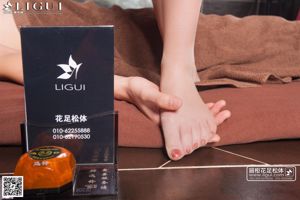 Modello YOYO "Silk Foot Massage" [丽 柜 LiGui] Foto di belle gambe e piedi di giada