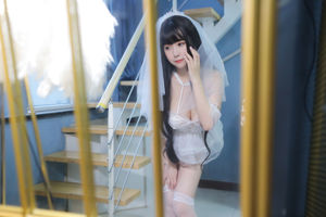 [COS Welfare] Suknia ślubna Busty Cat Nine Sakura z długimi włosami