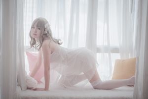 Yoko Tanaka "Weißes Seidenkleid" [Lolita COS]