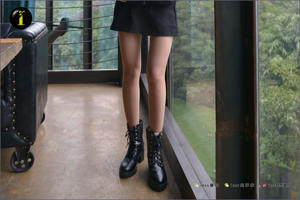 [IESS Pratt & Whitney Collection] 088 นางแบบ Jingjing "รองเท้าบู๊ทสั้นน่าสนใจ (ไม่มีโคลสอัพ)"