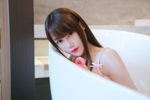 [COS Welfare] COS Girl Hoshino Mito - just stay bathtub