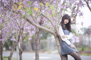 [Dea di Taiwan] Peng Lijia (Lady Yi Yi) "Seta nera sotto i fiori di ciliegio"