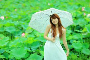 Тайваньская сестра Сяоцзин из серии "Пейзажи фермы ранним летом", серия "Красивая белая юбка"