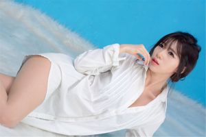 Zuid-Koreaanse schoonheid Song Joo Ah "Pure White Rabbit"